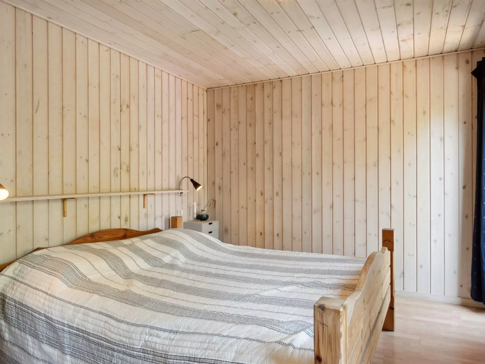 "Anya" - 600m from the sea-Binnen