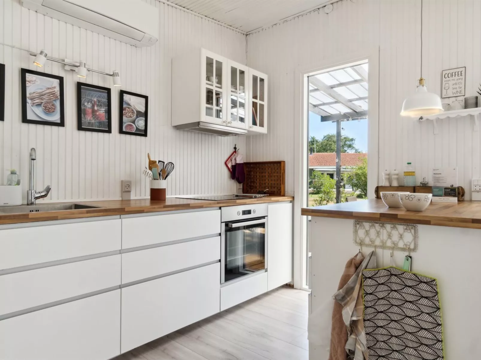 "Thorlak" - 860m from the sea-Binnen