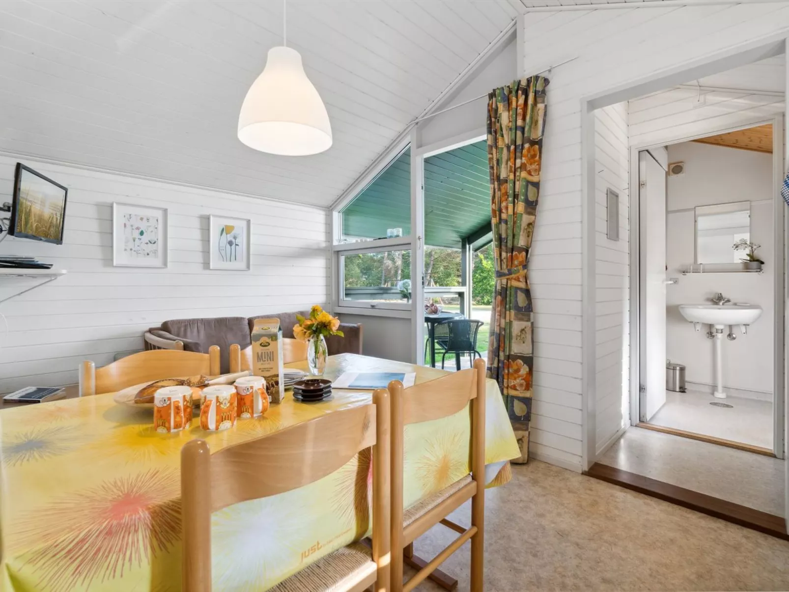 "Johan" - 200m from the sea-Binnen