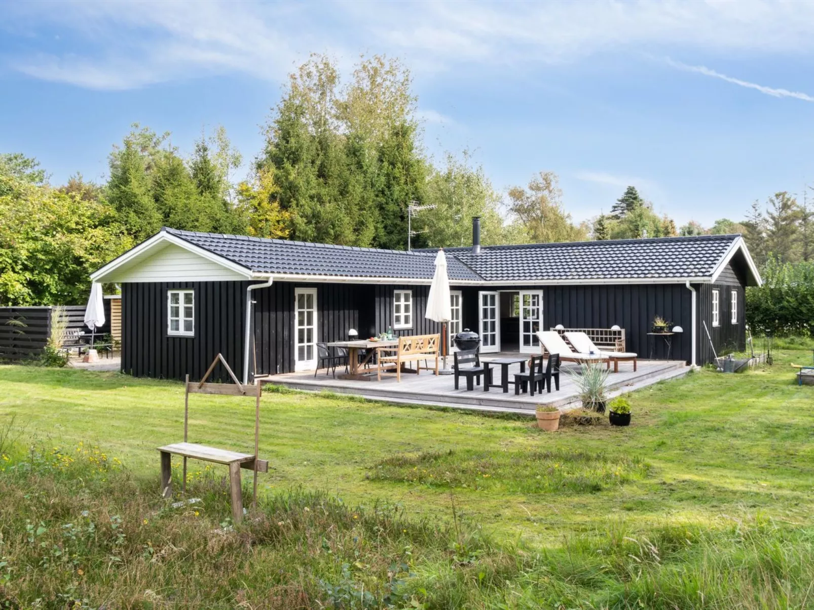 "Mella" - 625m from the sea-Buiten