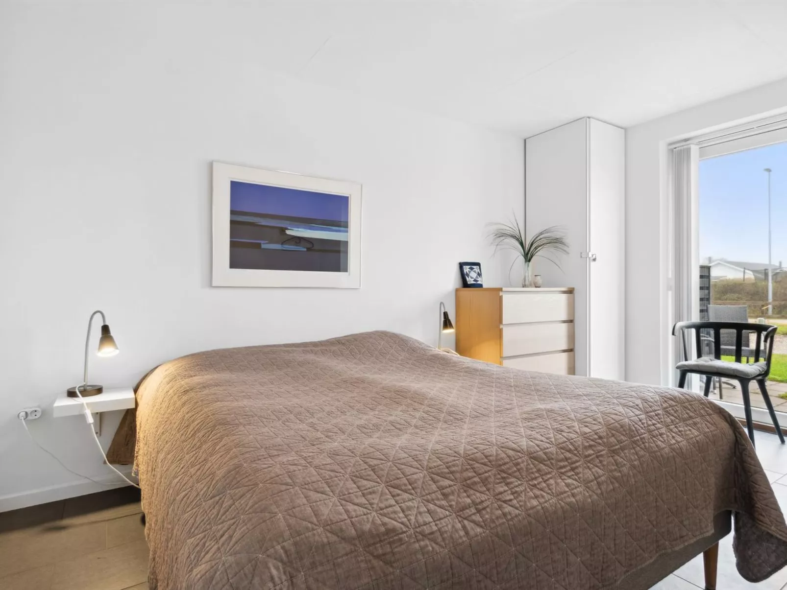 "Helemine" - 400m from the sea-Binnen