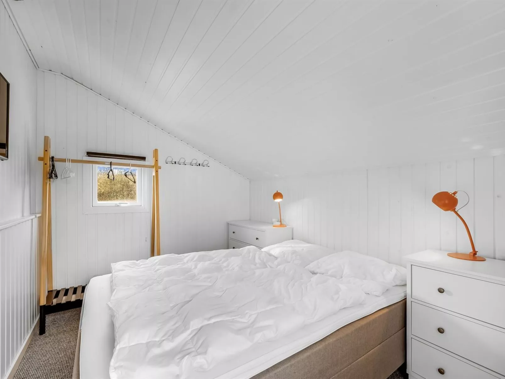 "Eloise" - 400m from the sea-Binnen