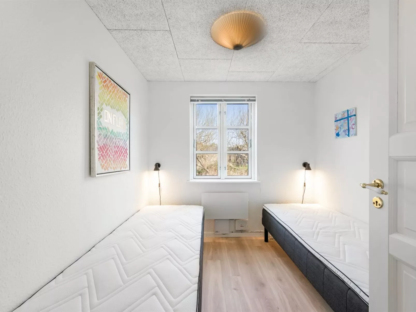 "Torhild" - 700m from the sea-Binnen