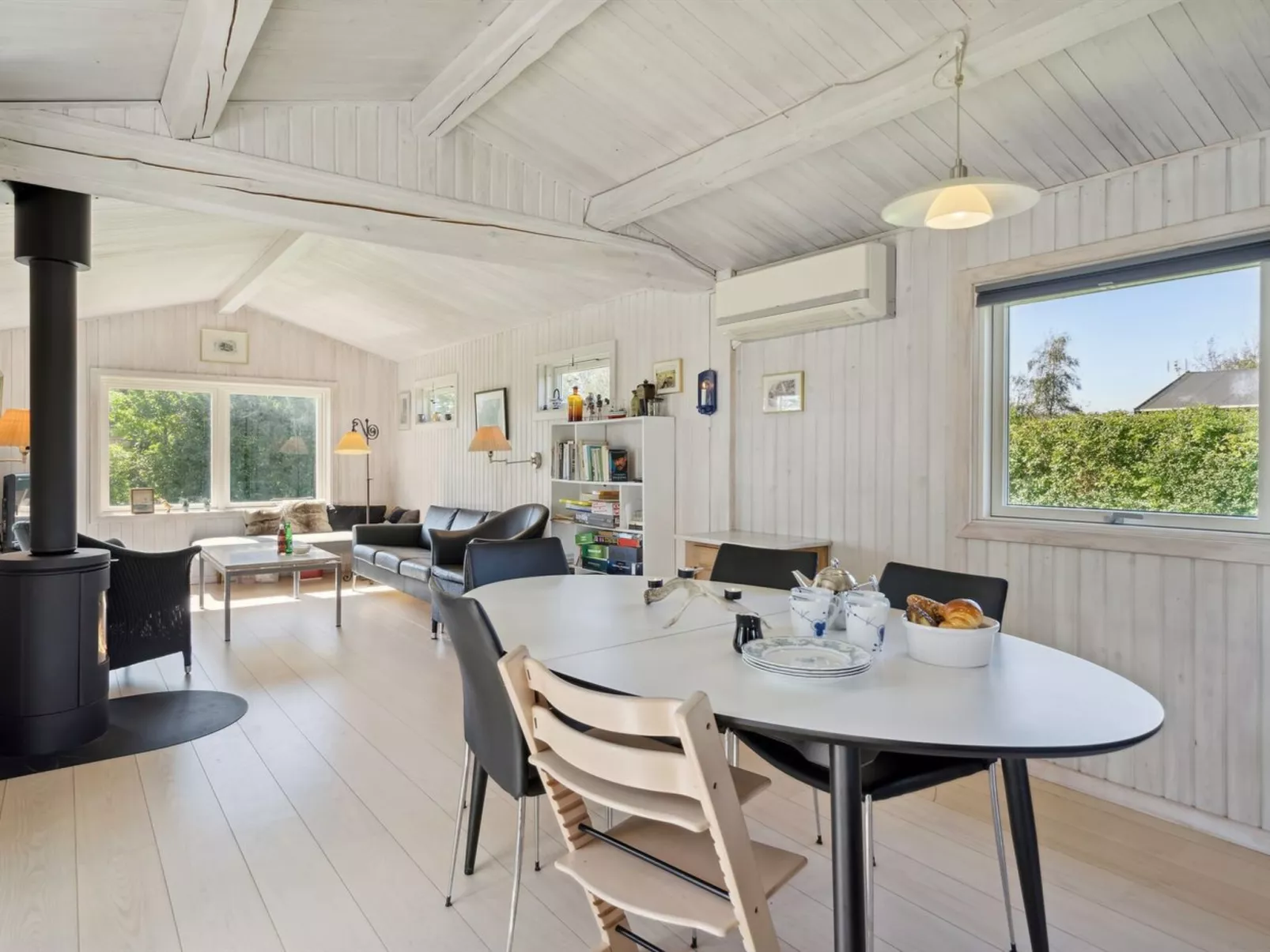 "Imma" -  from the sea-Binnen