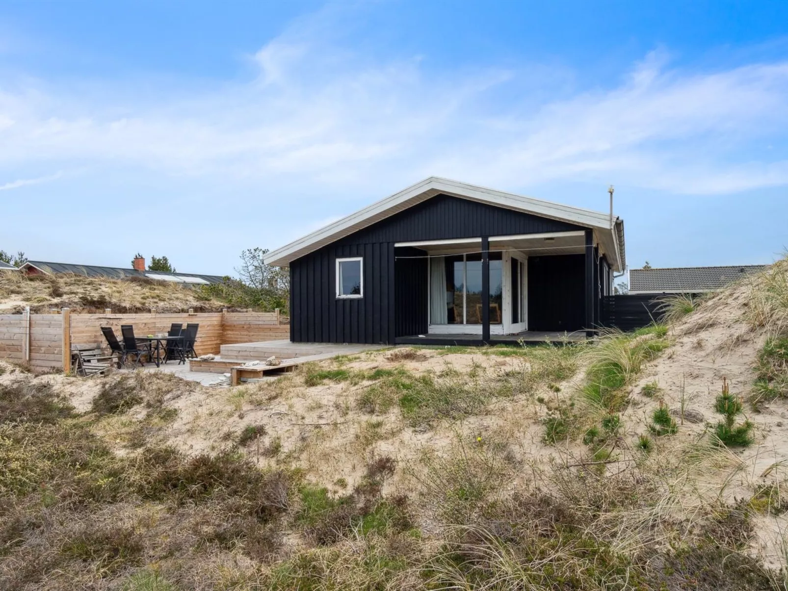 "Sulo" - 1.4km from the sea-Buiten