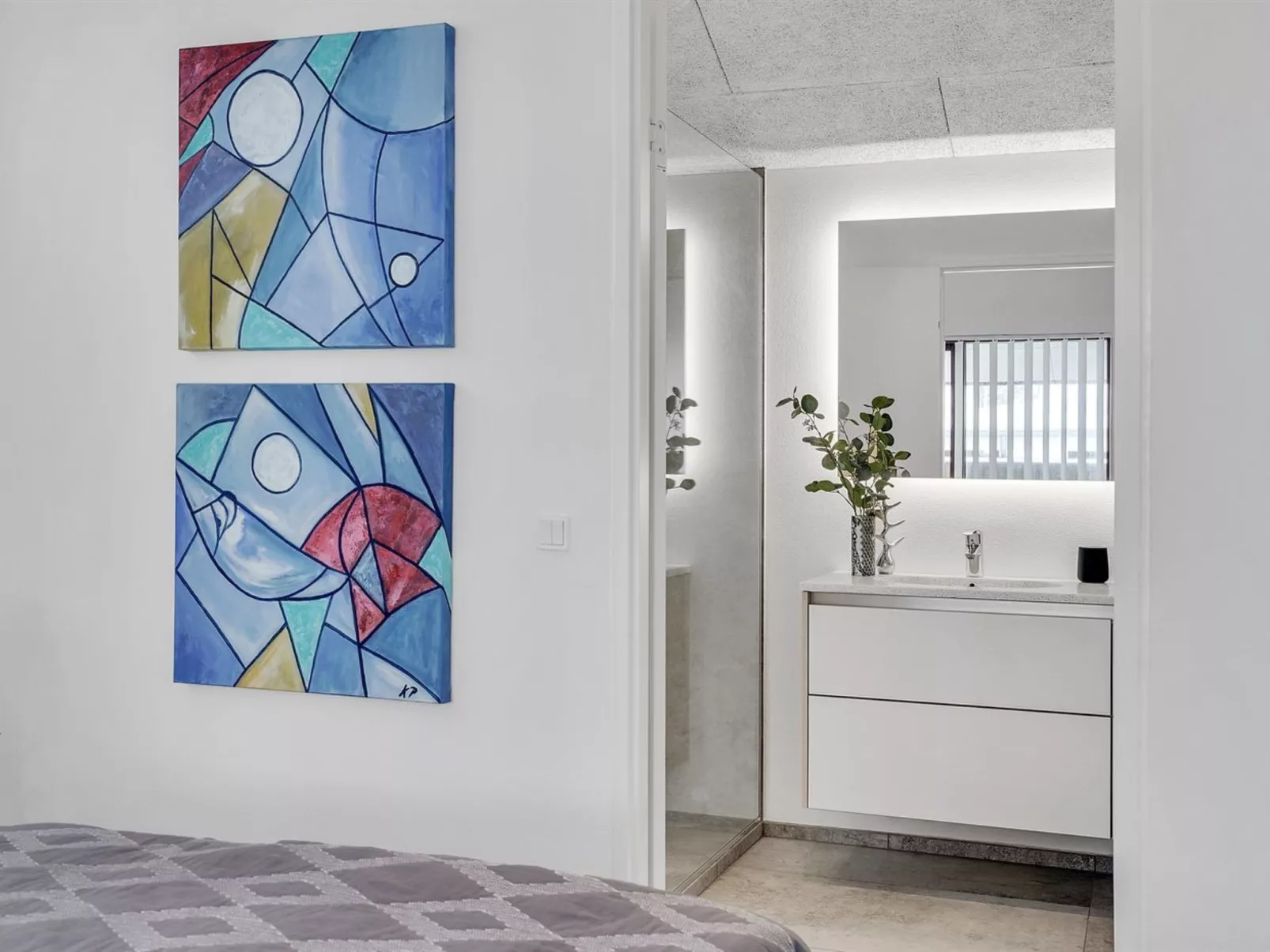 "Aaran" - 700m from the sea-Binnen