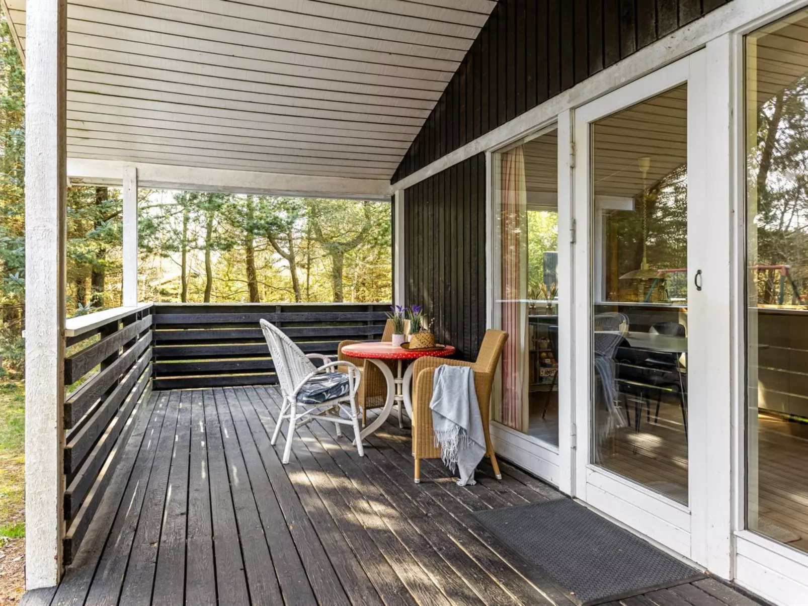 "Eriksine" - 1.9km from the sea-Buiten