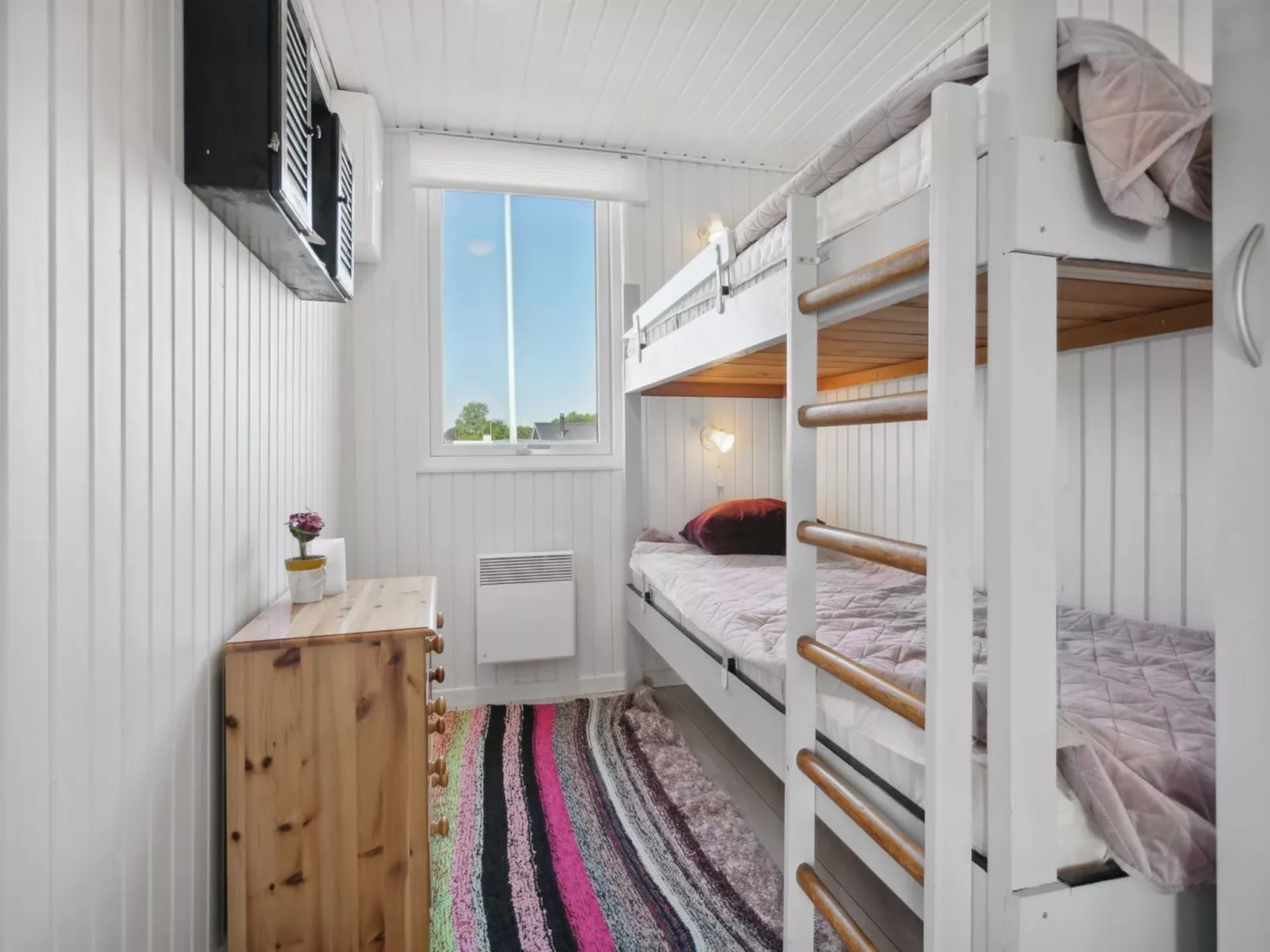 "Tabithe" - 500m from the sea-Binnen