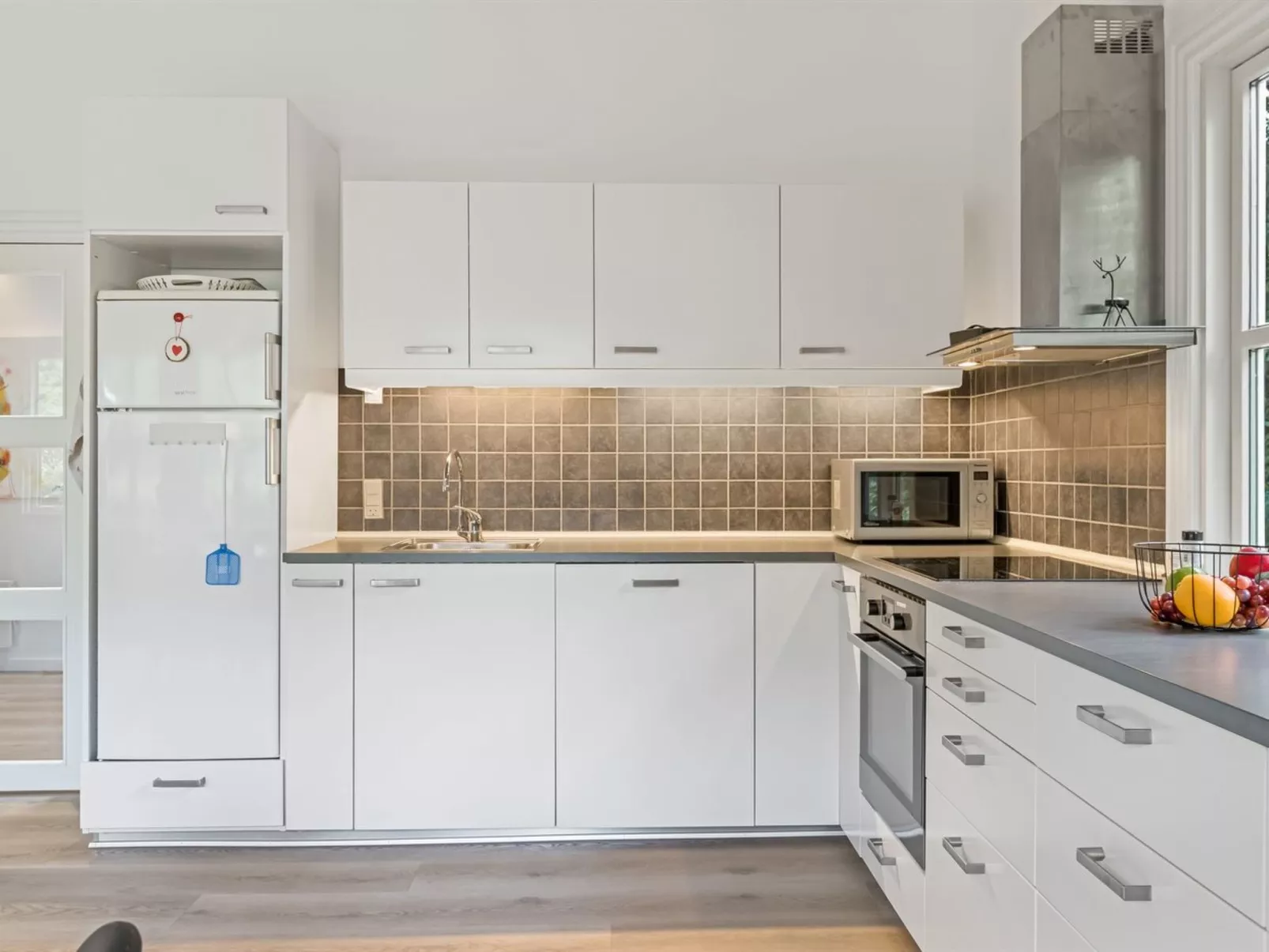 "Marlina" - 30km from the sea-Binnen