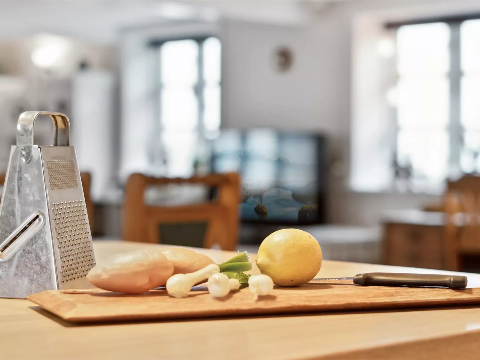 "Elvira" - 300m from the sea-Binnen