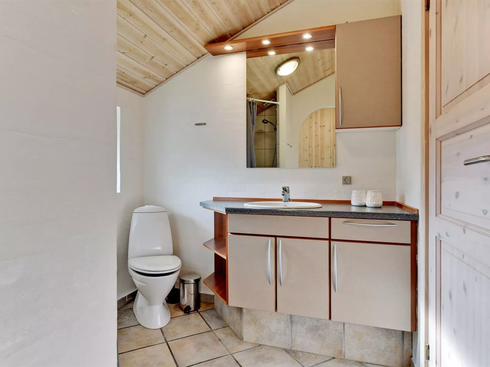 "Mico" - 500m from the sea-Binnen