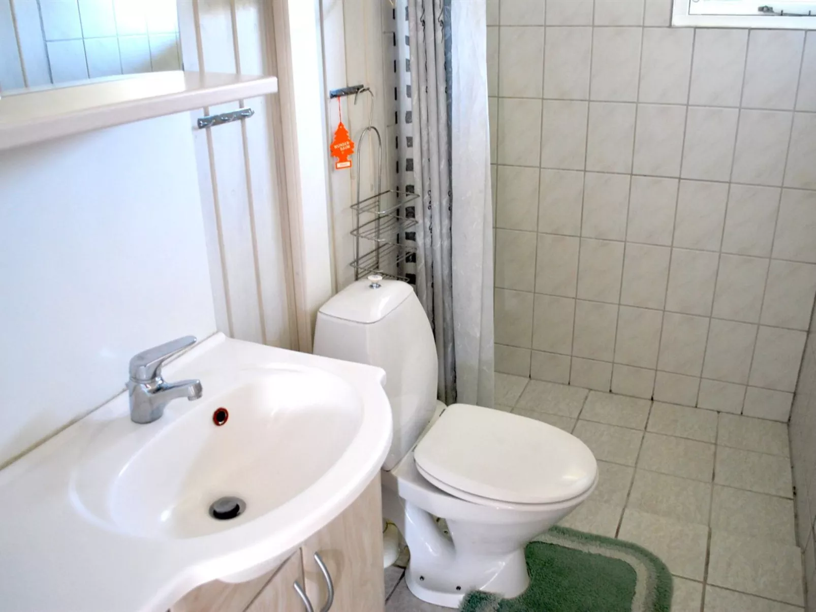 "Kastehelmi" - 400m from the sea-Binnen