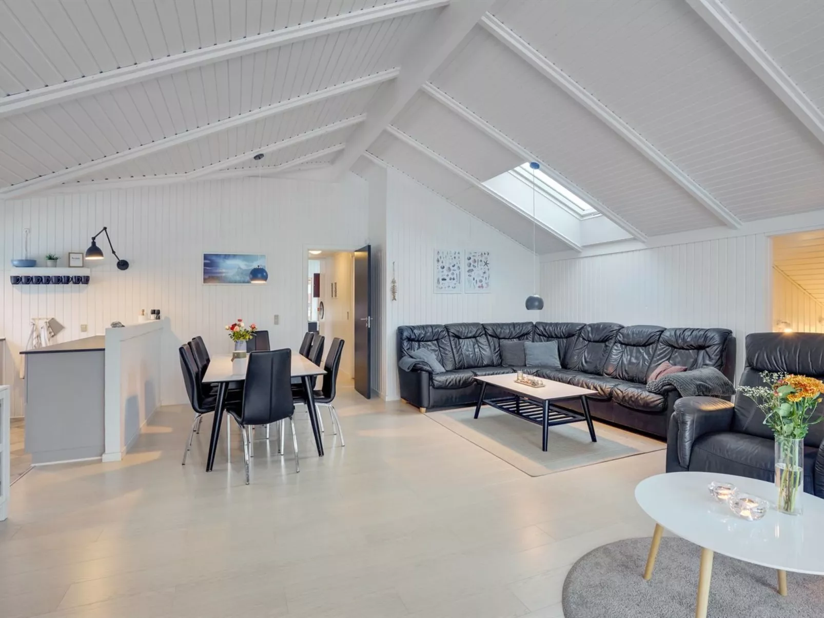 "Selima" - 300m from the sea-Binnen