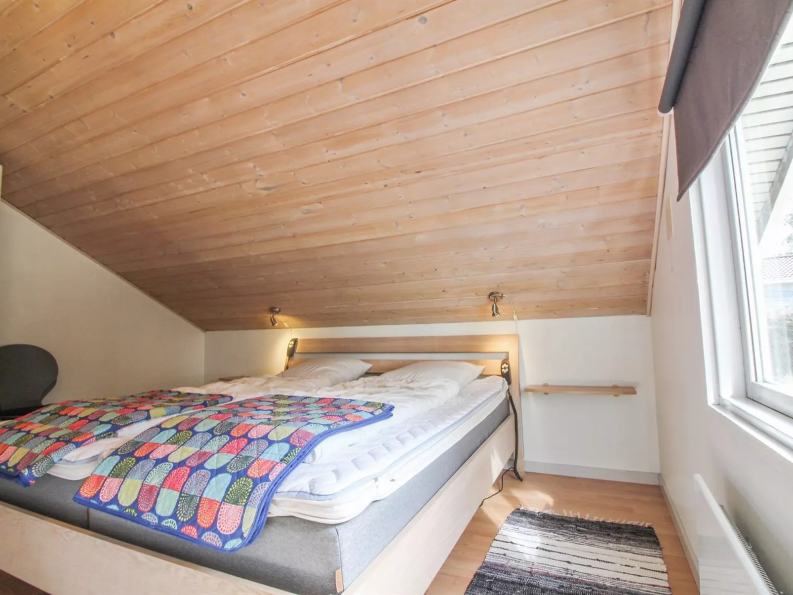 "Augustine" - 1.6km from the sea-Binnen