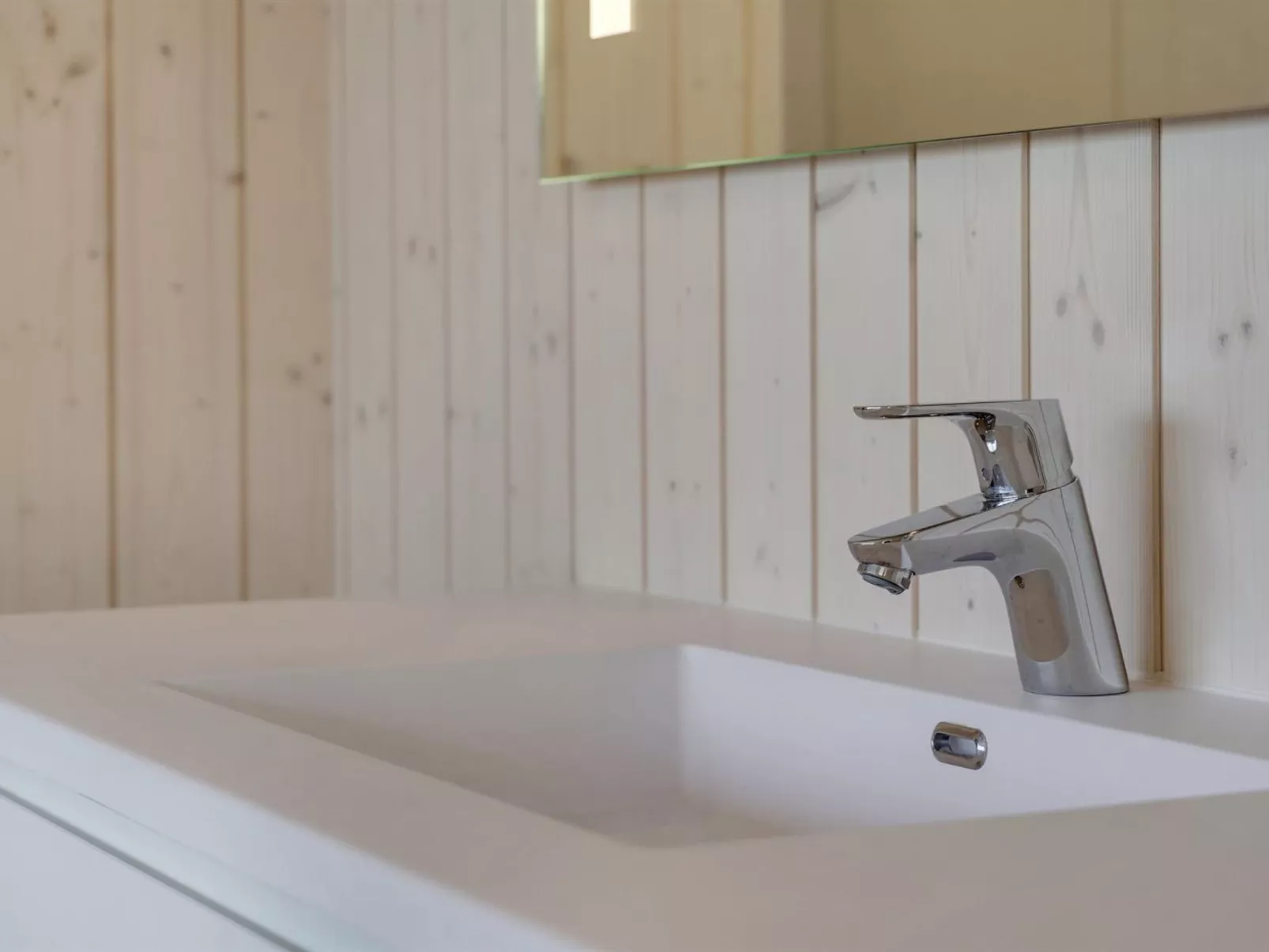 "Dior" - 1.4km from the sea-Binnen