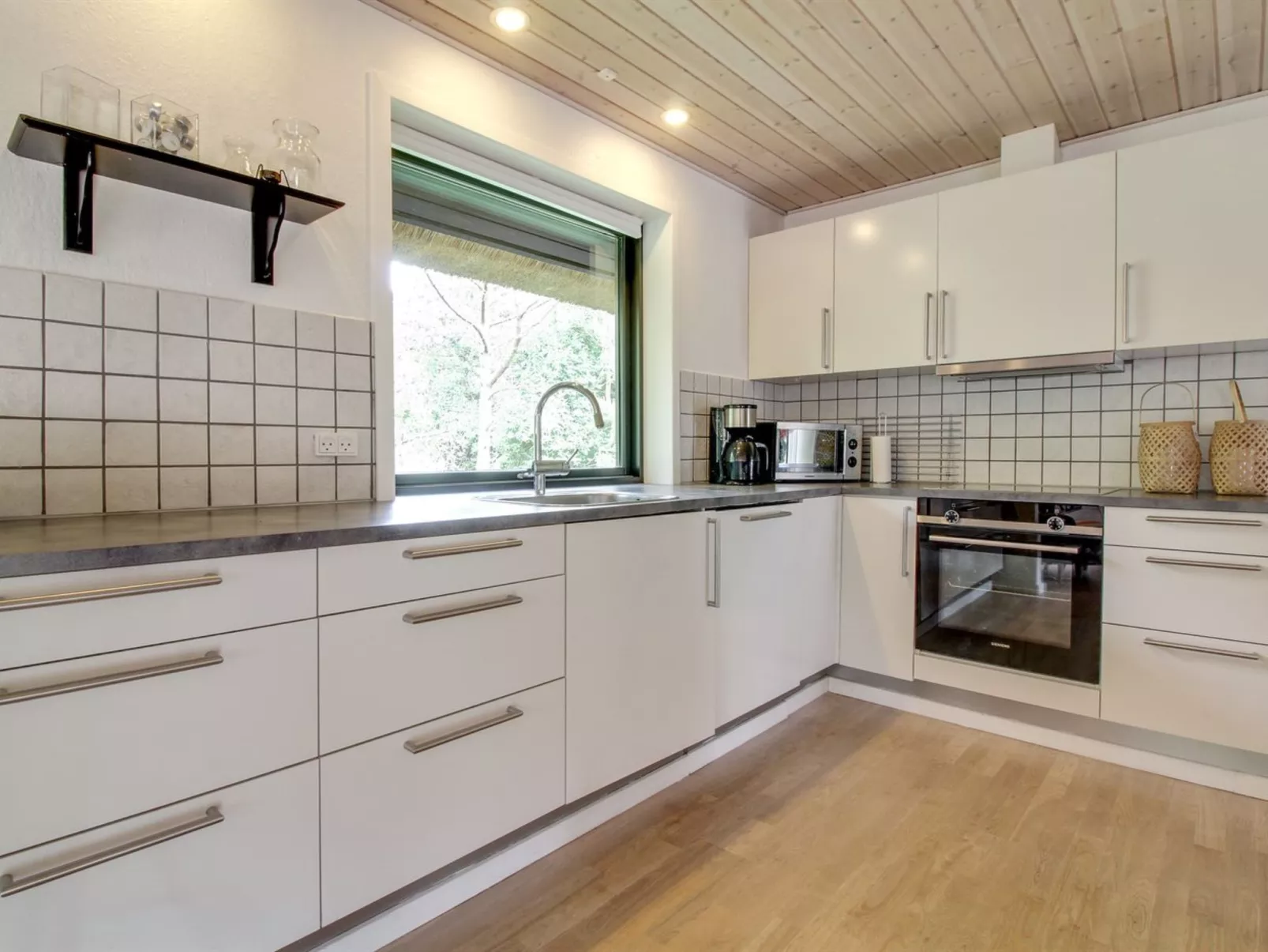 "Gunkil" - 800m from the sea-Binnen