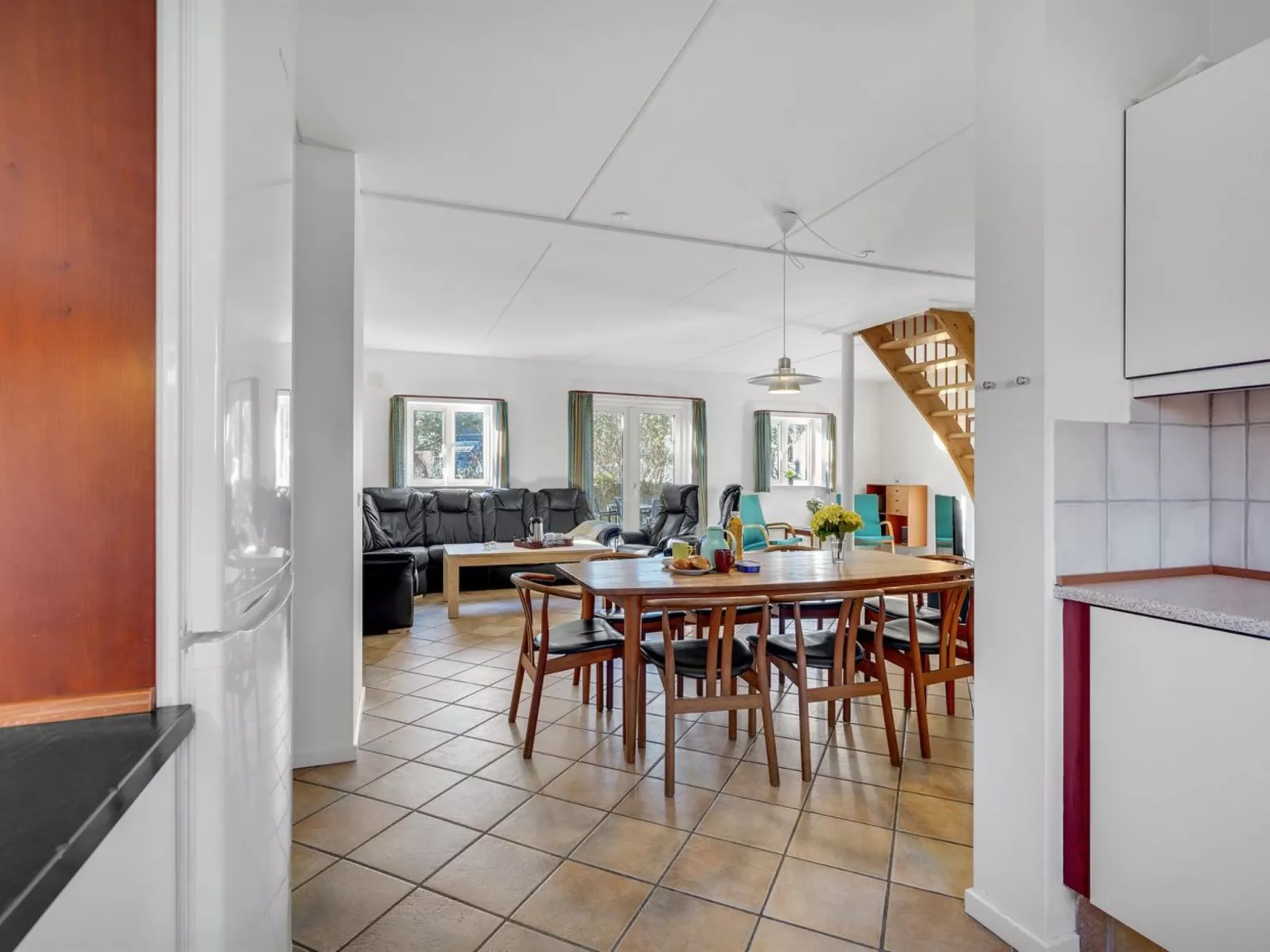 "Oneida" - 800m from the sea-Binnen