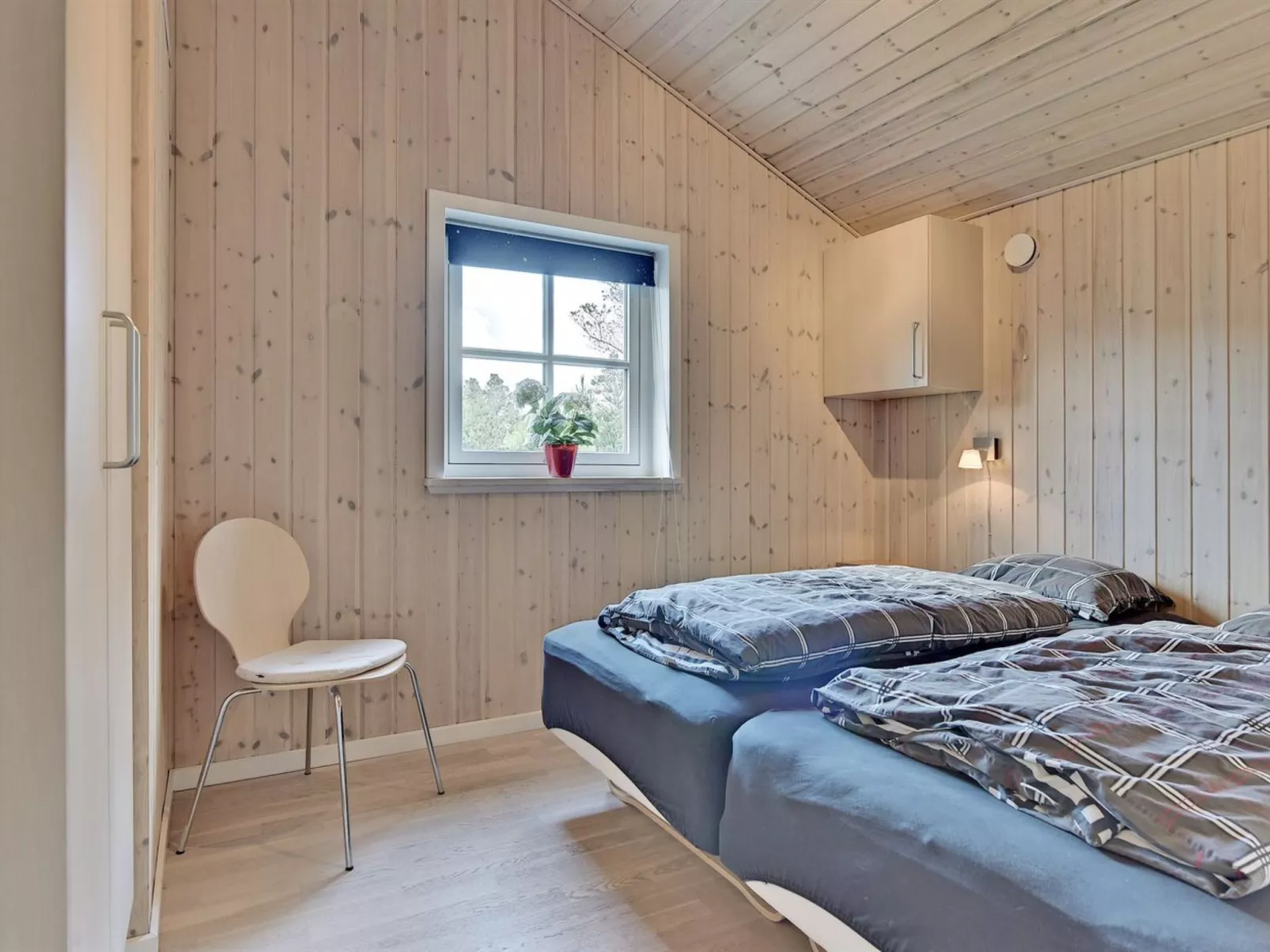 "Elli" - 700m from the sea-Binnen