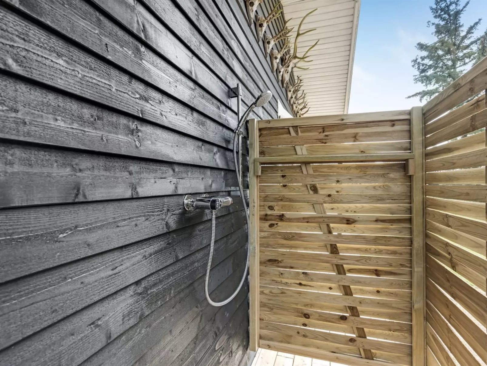 "Dagino" - 500m from the sea-Buiten