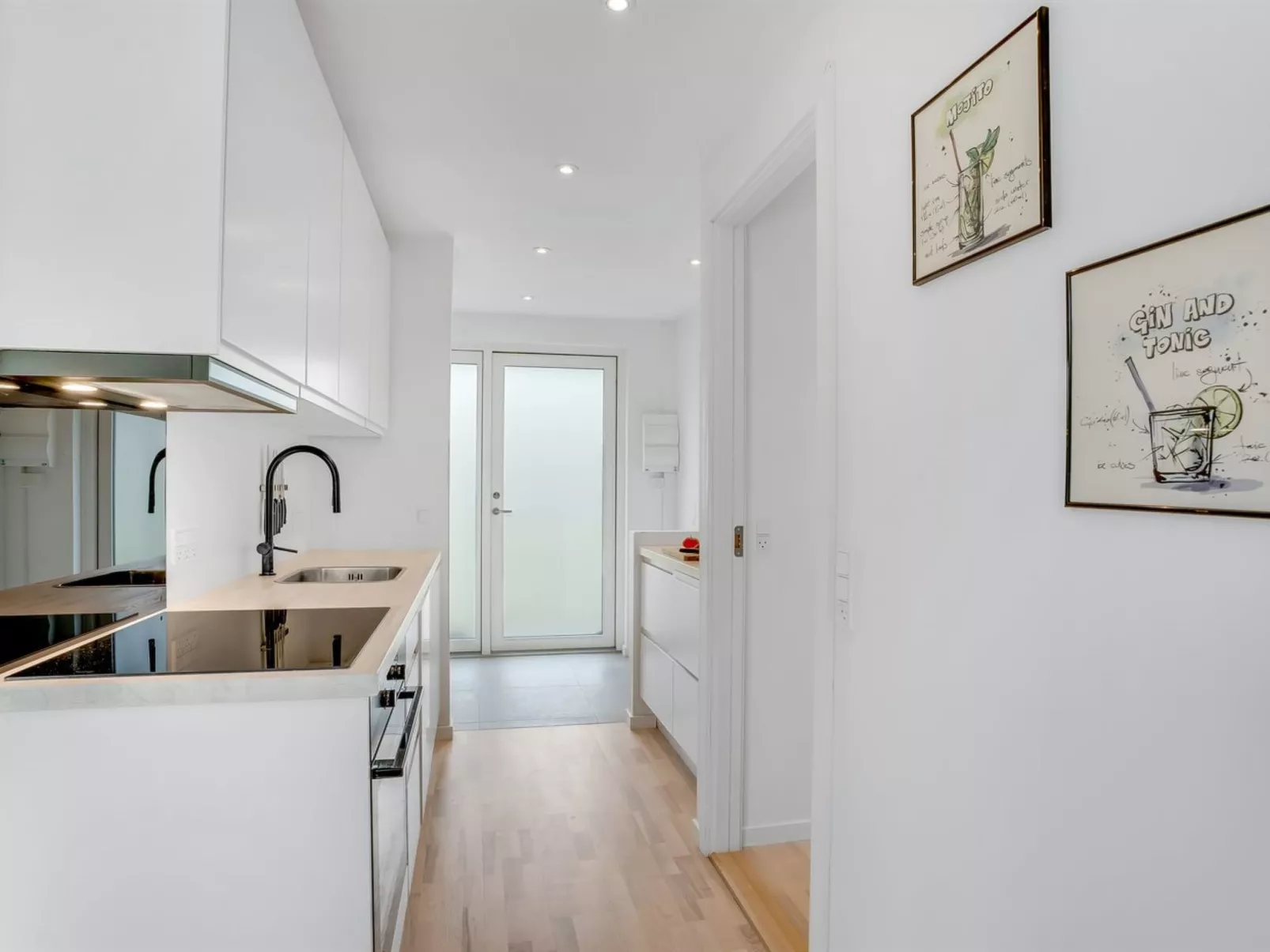 "Ginie" - 600m from the sea-Binnen