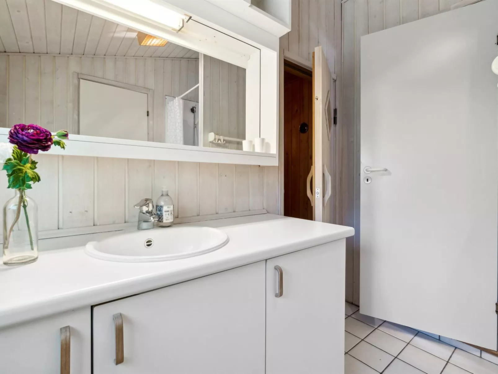 "Bothilda" - 950m from the sea-Binnen