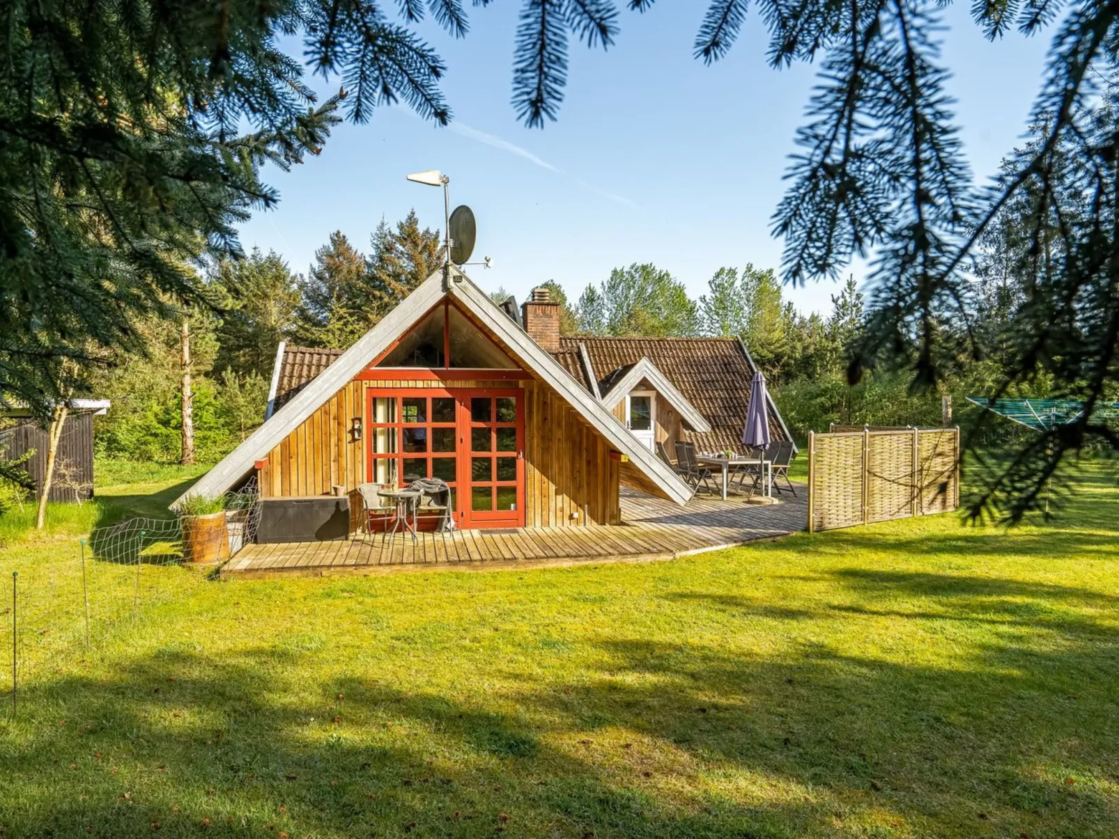 "Niesina" - 600m to the fjord-Buiten