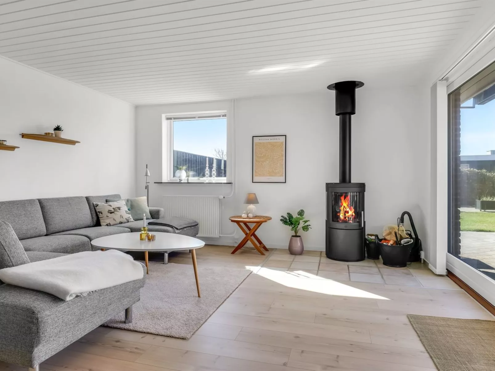 "Sulo" - 300m from the sea-Binnen