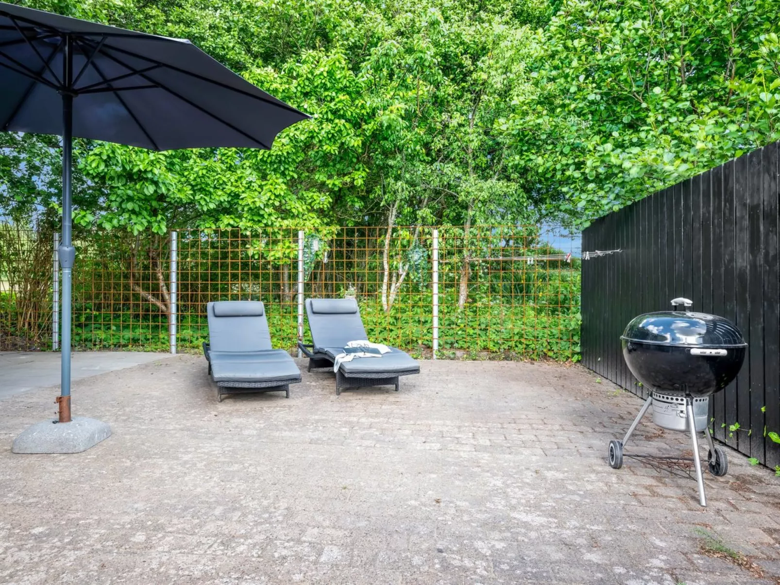 "Eino" - 150m from the sea-Buiten