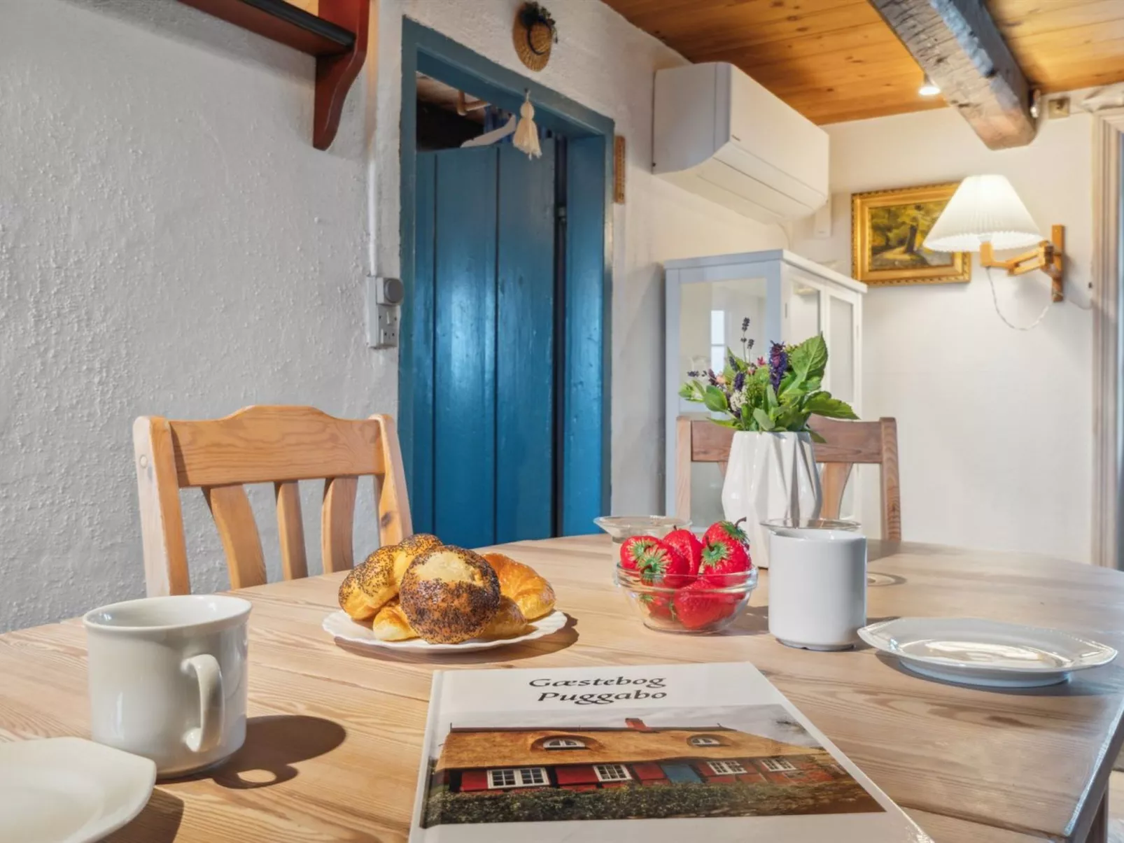 "Leoni" - 115m from the sea-Binnen