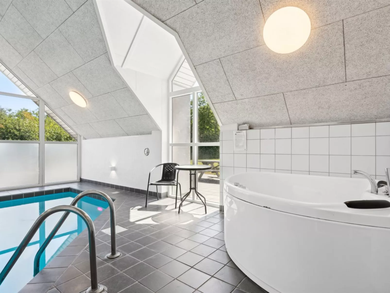 "Ardan" - 450m from the sea-Binnen