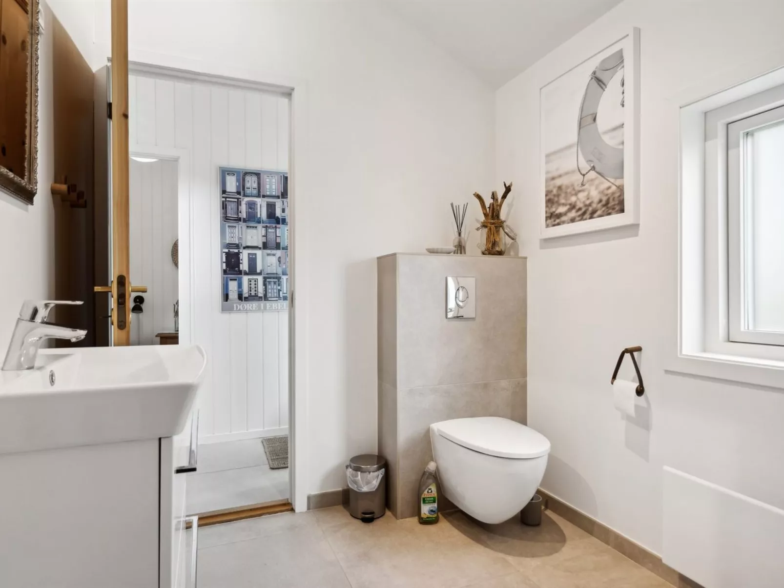 "Hermund" - 100m from the sea-Binnen