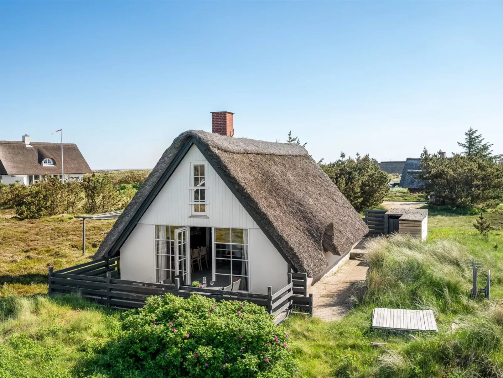 "Arlina" - 600m from the sea-Buiten