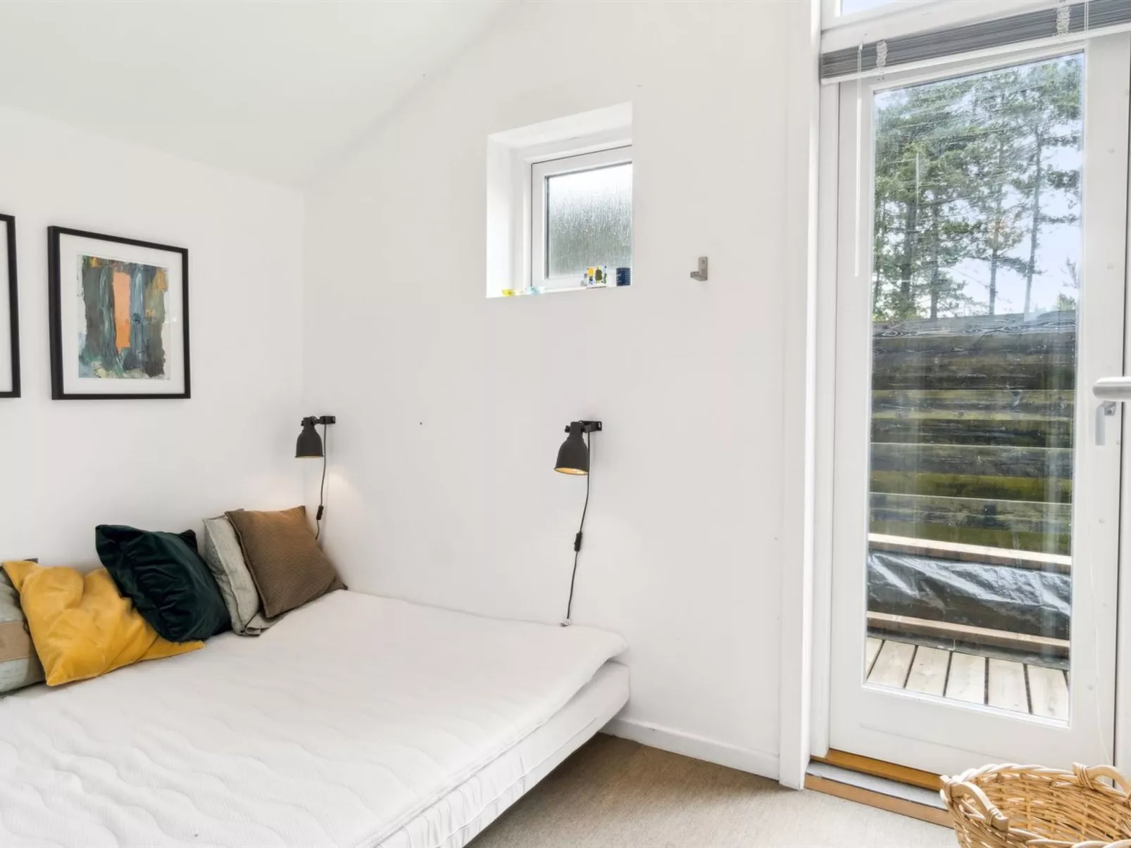 "Felis" - 575m from the sea-Binnen