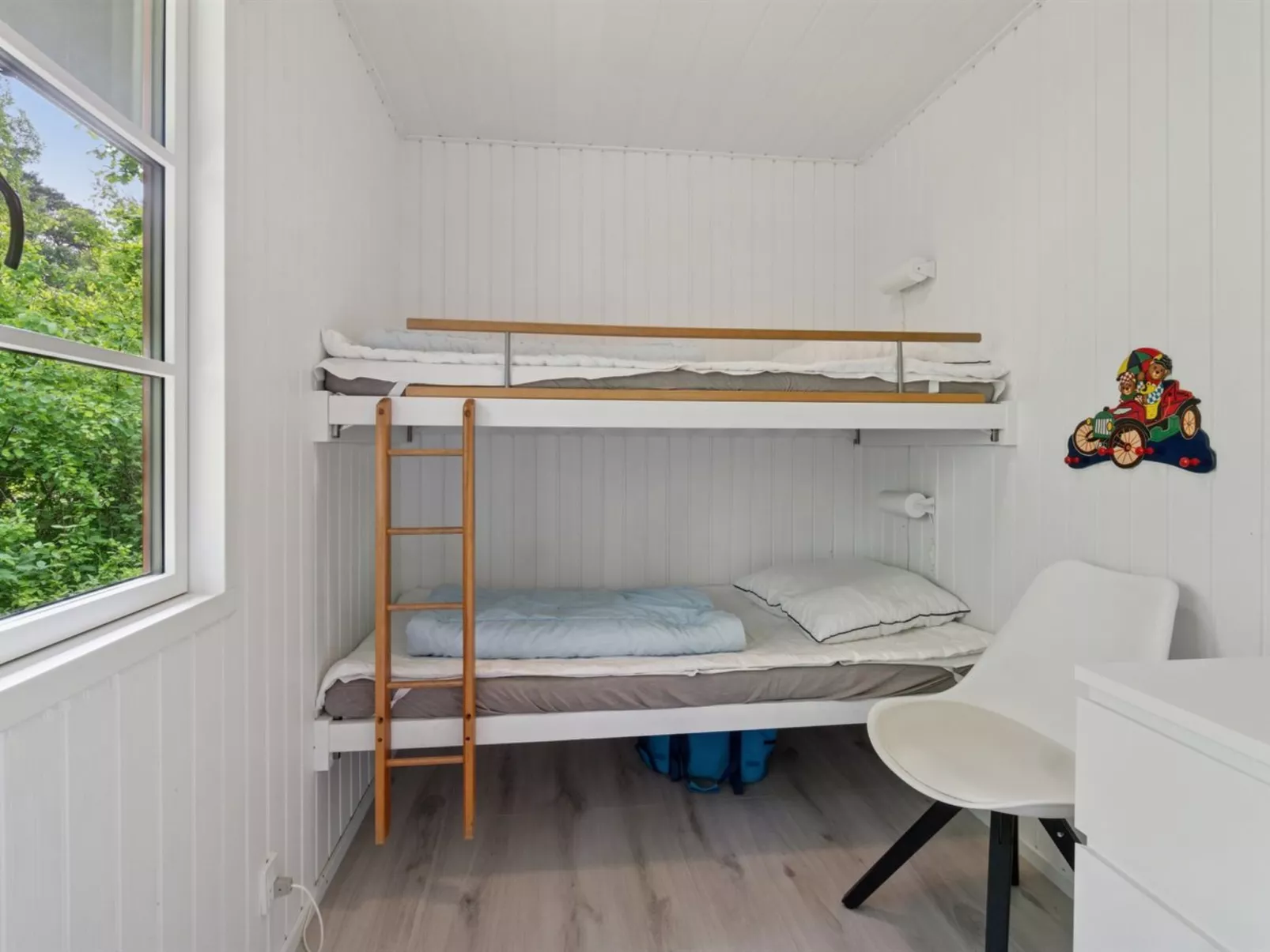 "Gail" - 200m from the sea-Binnen