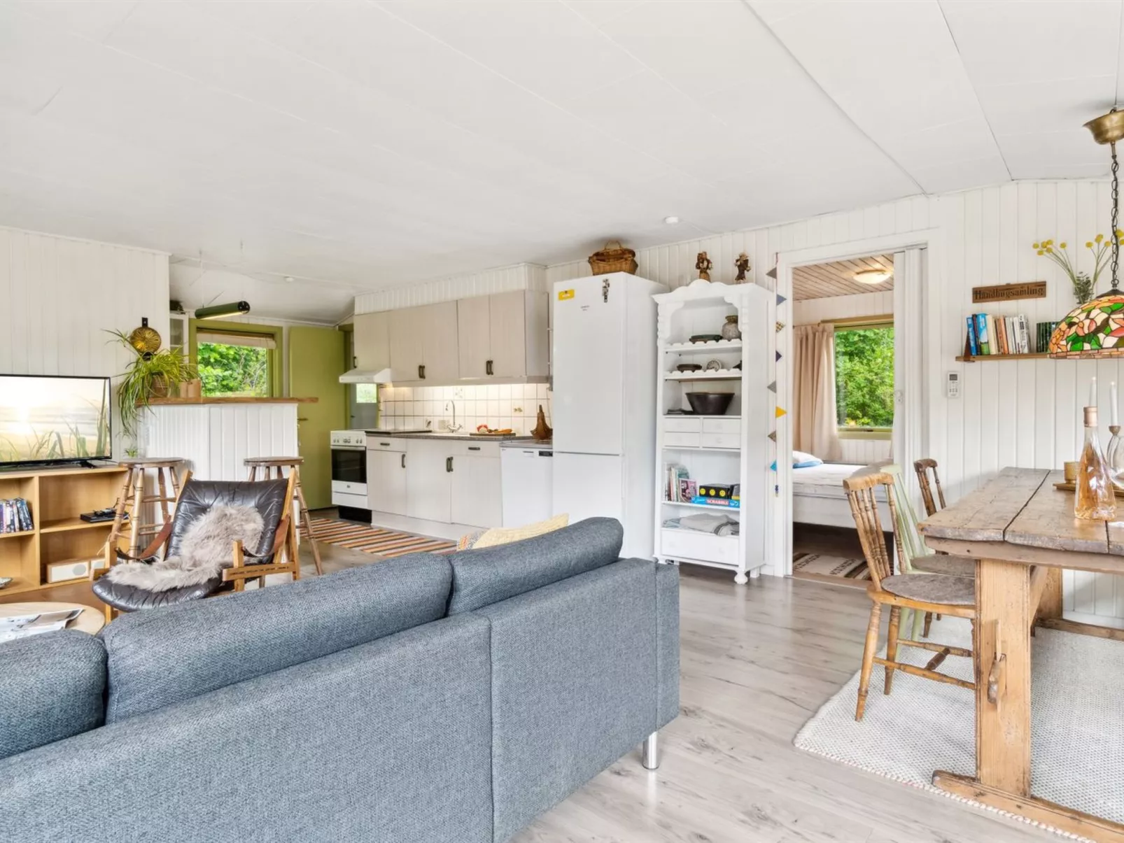 "Lovisa" - 7km from the sea-Binnen