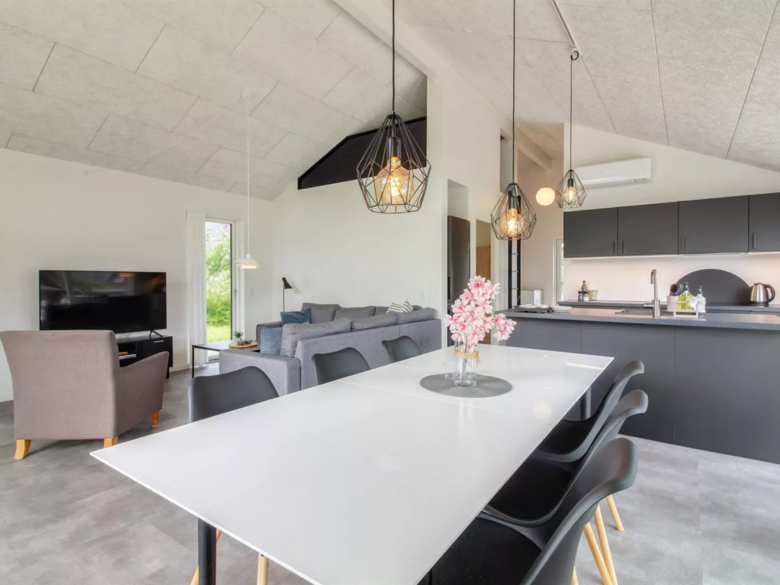 "Holke" - 600m from the sea-Binnen