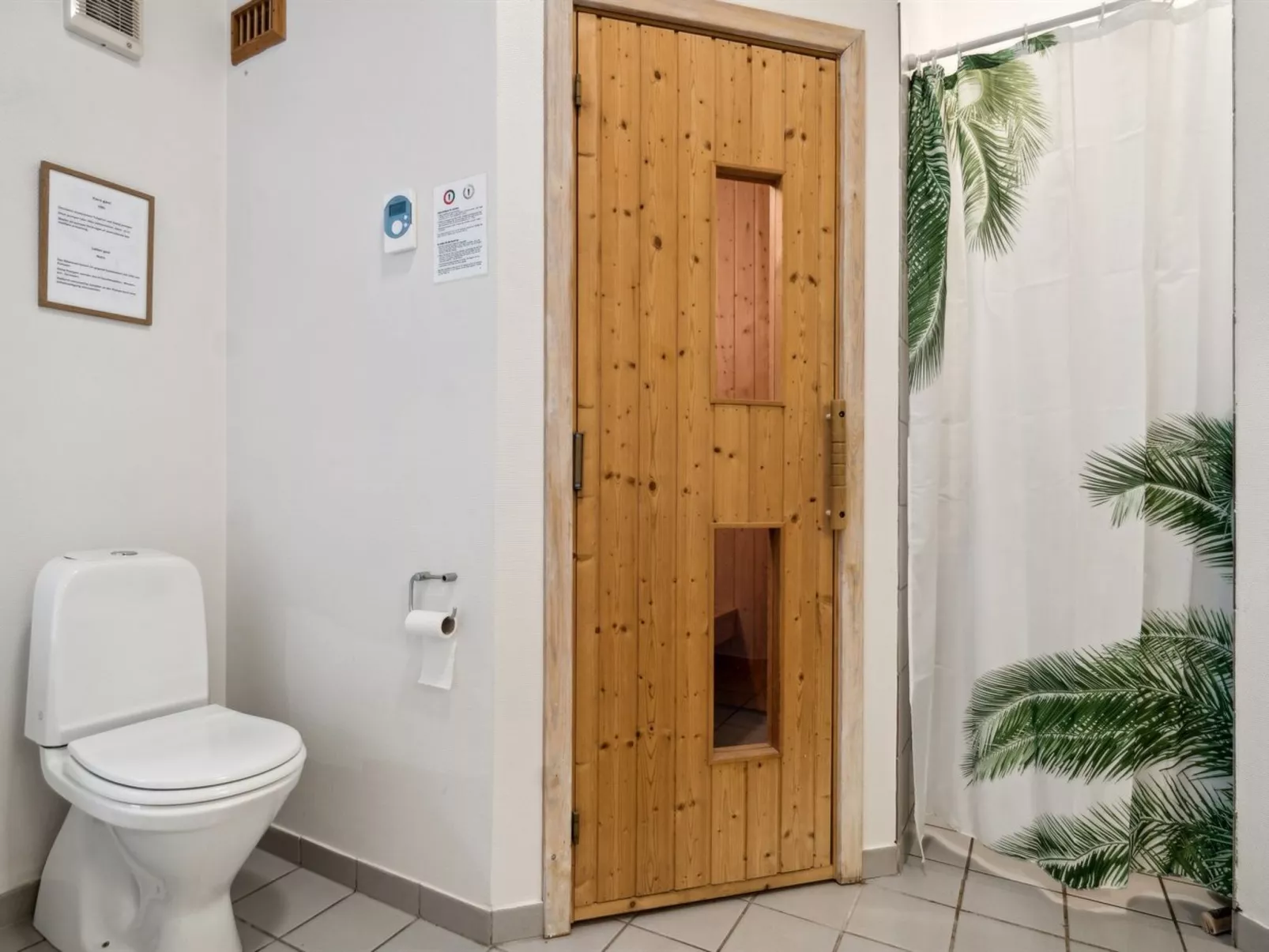 "Emmie" - 1.2km from the sea-Binnen