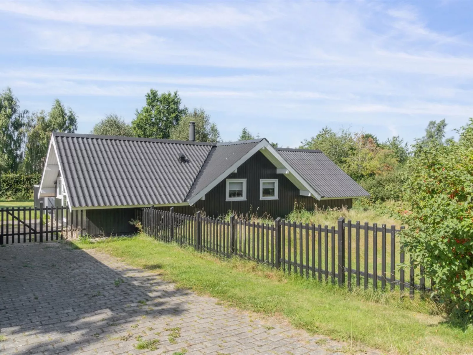 "Janik" - 1.3km from the sea-Buiten