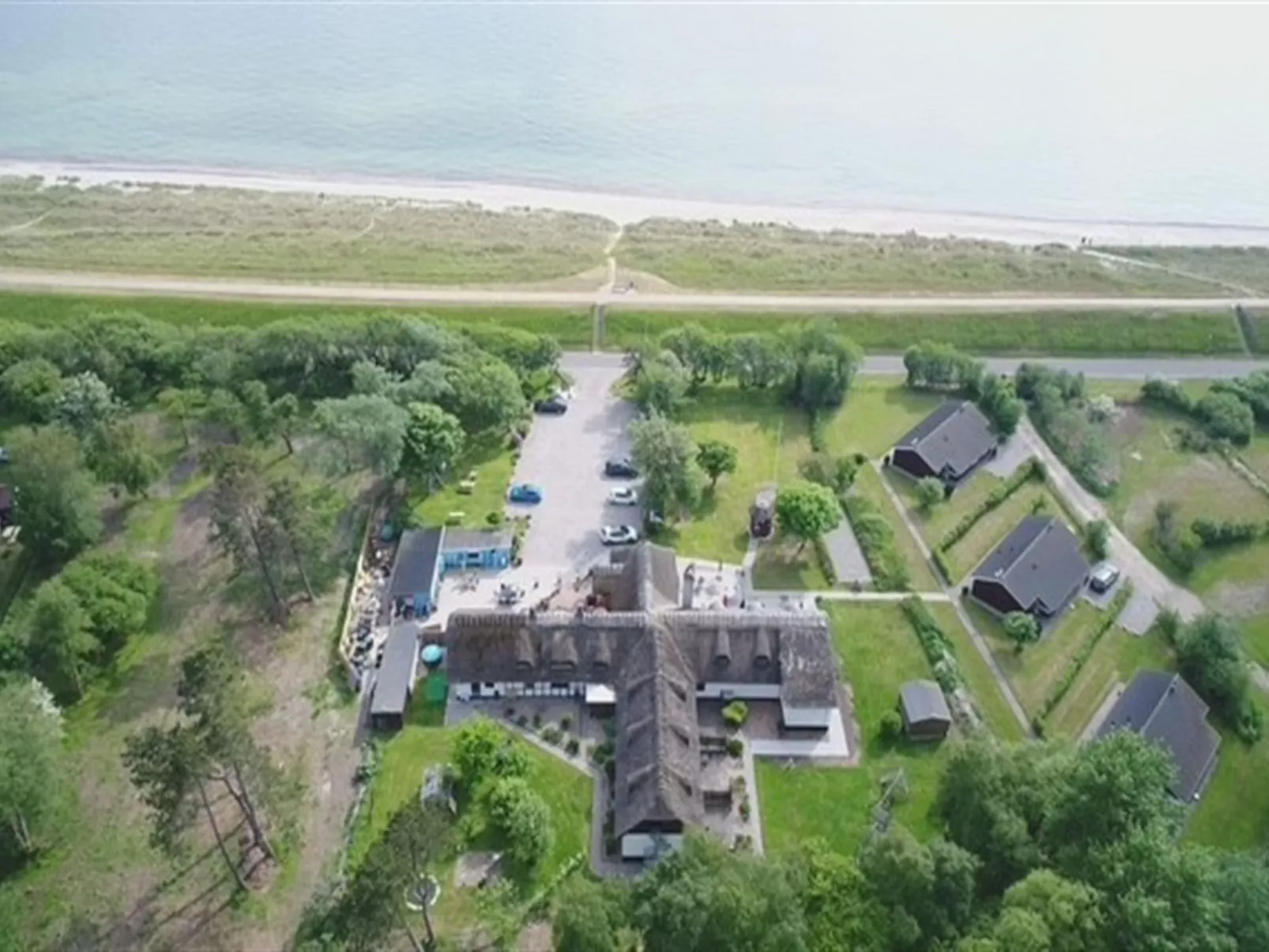 "Thala" - 35m from the sea-Buiten