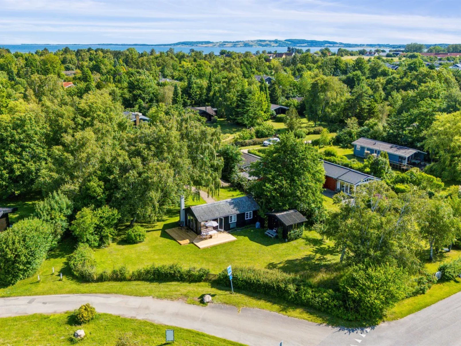 "Dufa" - 200m to the fjord-Buiten