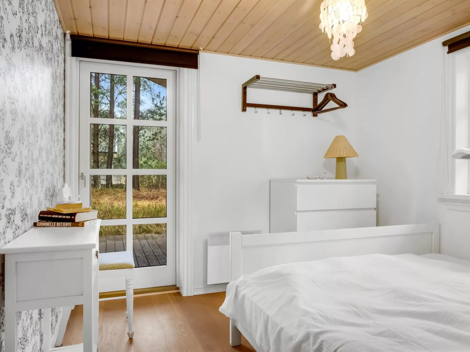 "Eikka" - 1km from the sea-Binnen