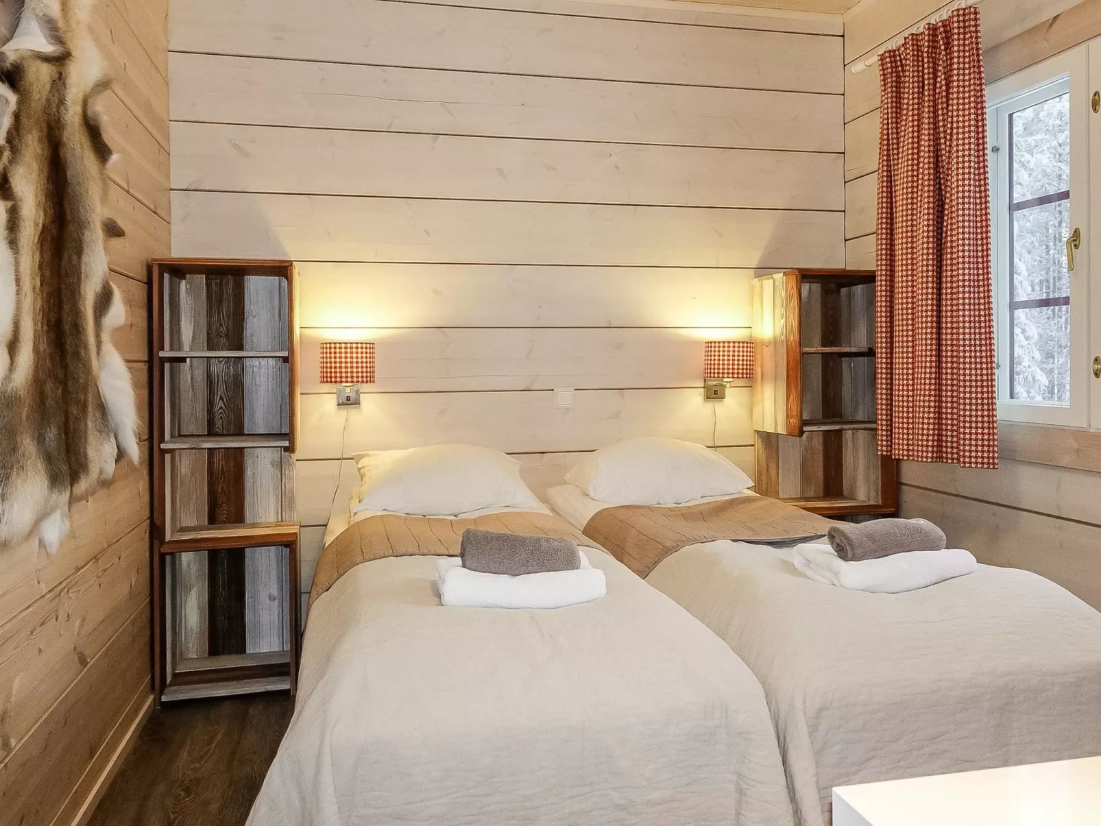 Sallan panparkstie 14 b-Binnen