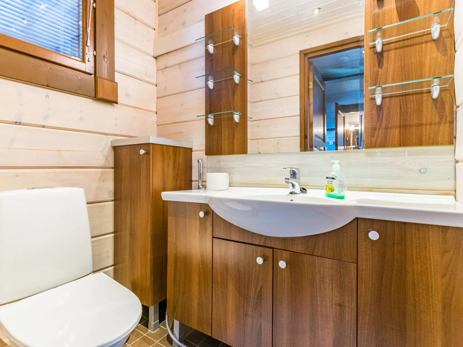 Vuosselinkulma 4-Binnen