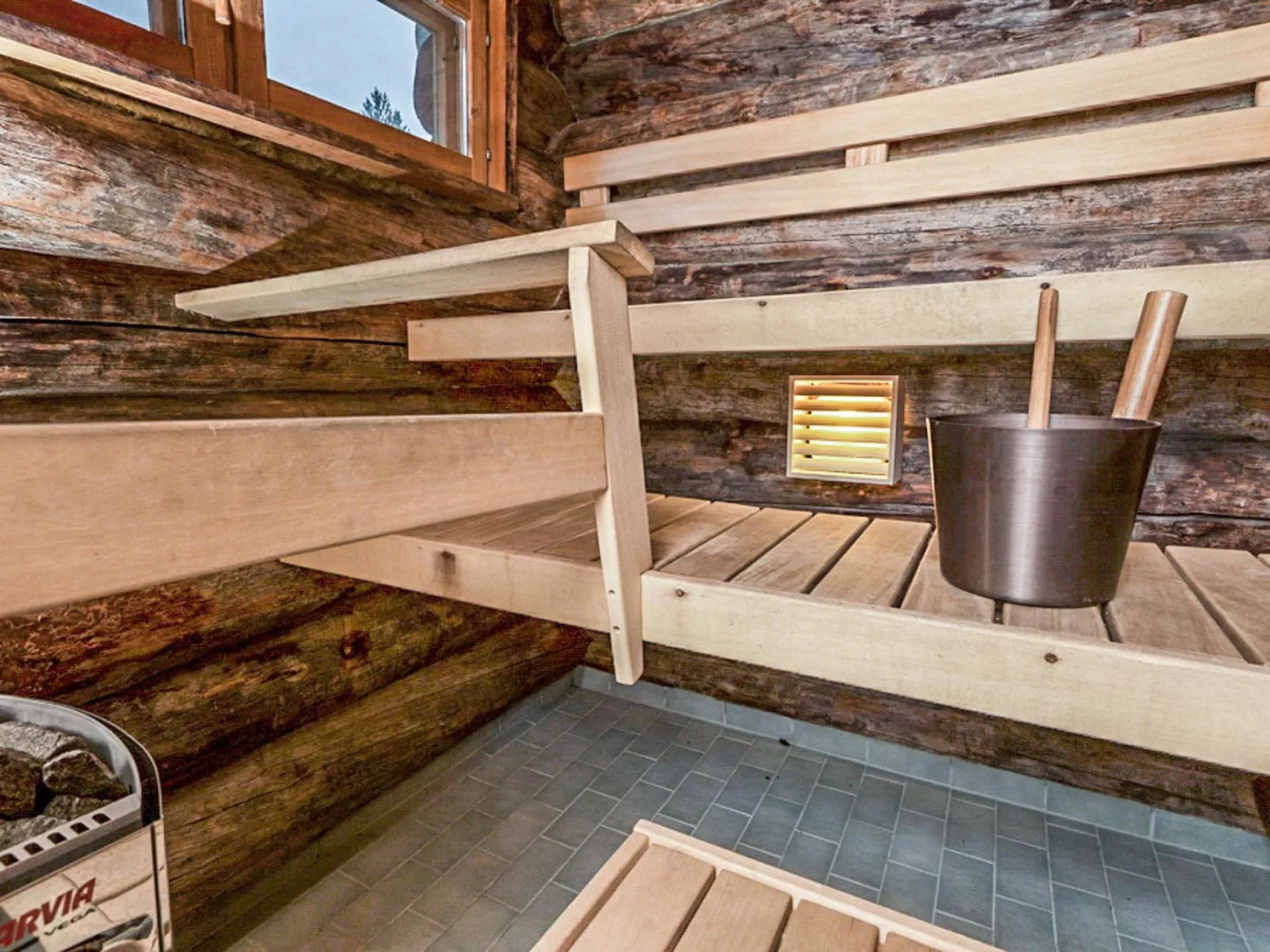 Hillankukka 5-Binnen