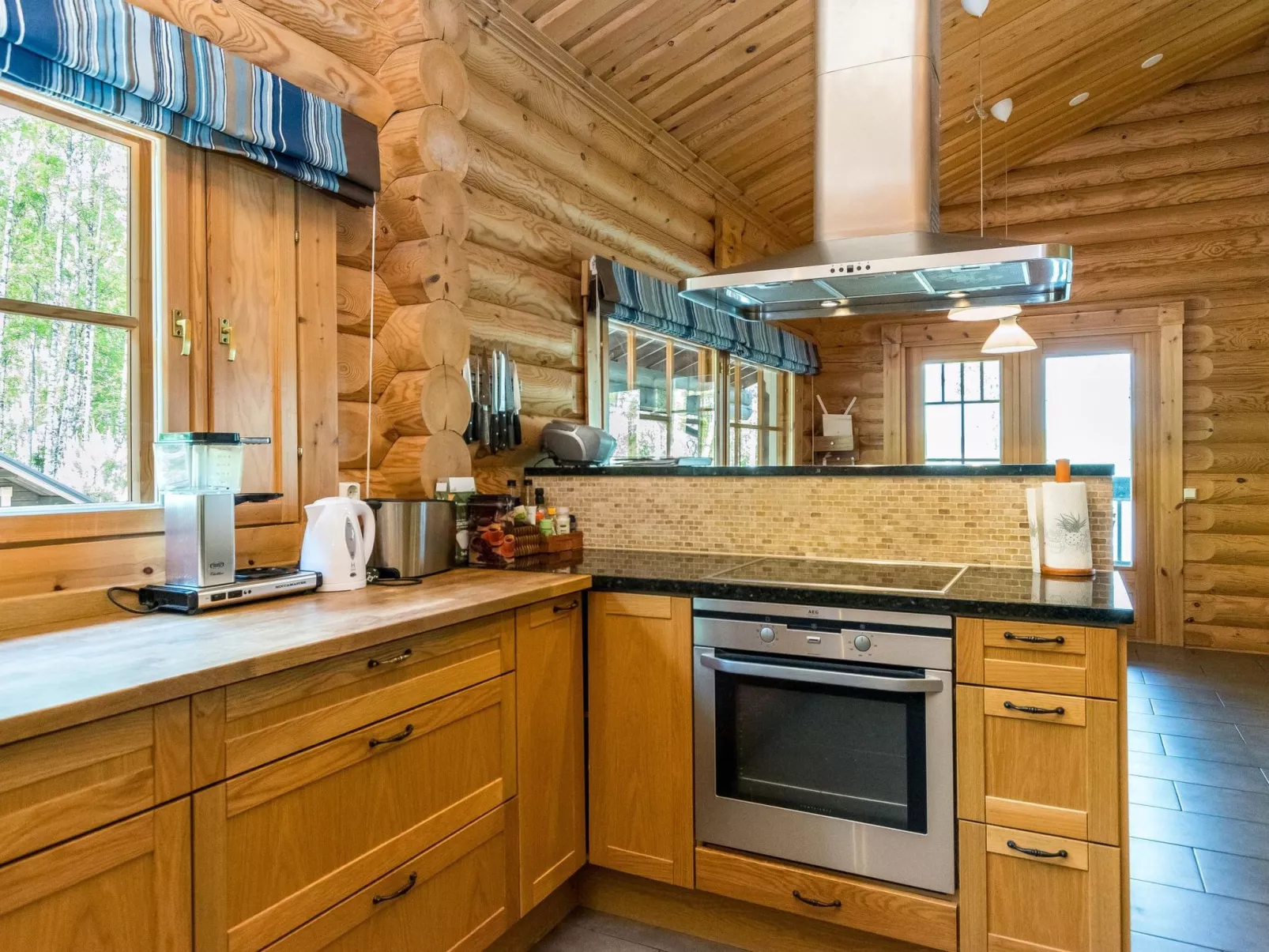 Villa kotikoivu-Binnen