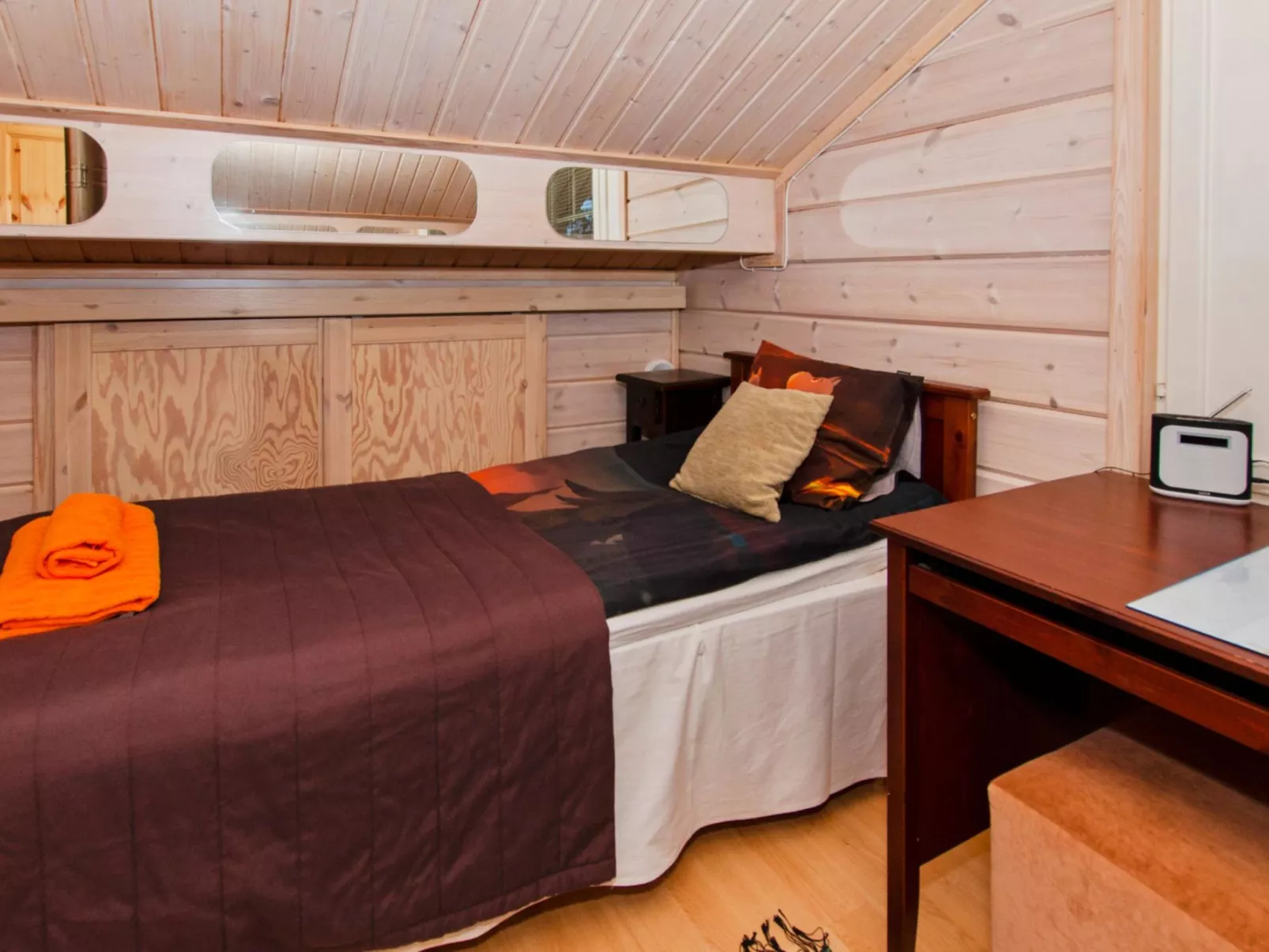 Otsopirtti, maria-Binnen