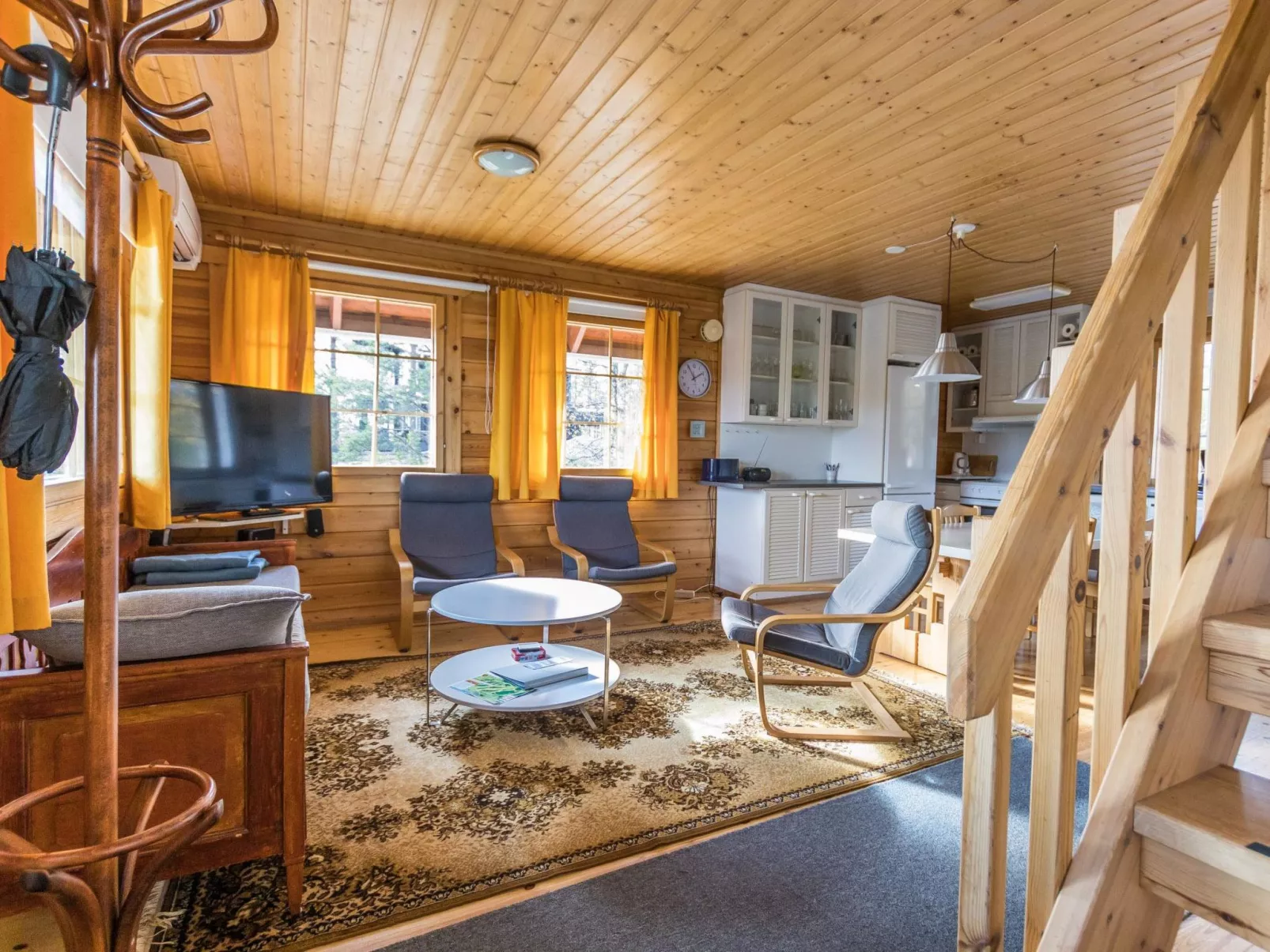 Alppikylä 1a paritalo-Binnen