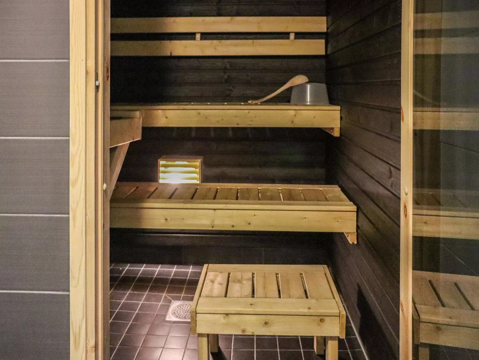 Skivillas 47 ukkohalla (a7)-Binnen