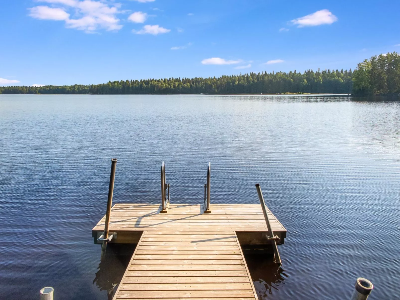 Kelosyväri 17-Binnen