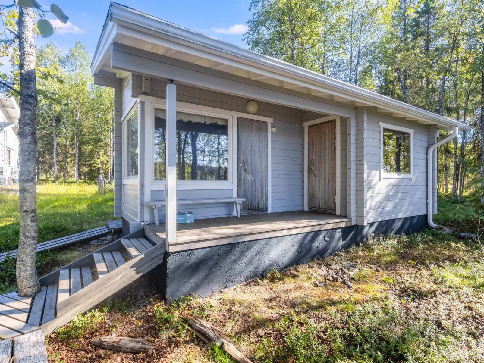 Pohjaslahdentie 17 b-Binnen